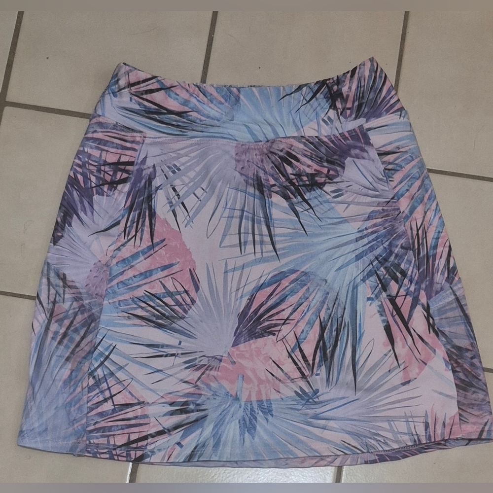 Evolution & Creation Palm Print Athletic Skort – Pastel Blue Pink | Size S